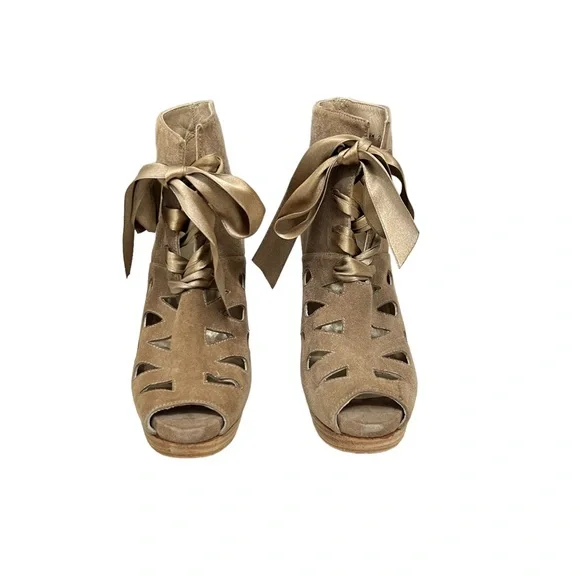 Stuart Weitzman Suede lace up Upstart peep toe heeled women’s boots 7 - Picture 2 of 10